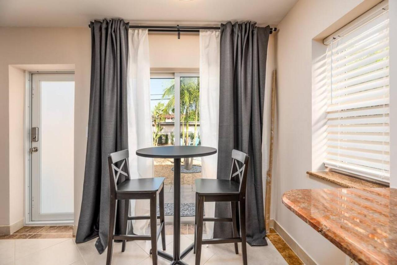 Appartamento Ocean Flats 2 - Lauderdale-By-The-Sea Fort Lauderdale Esterno foto