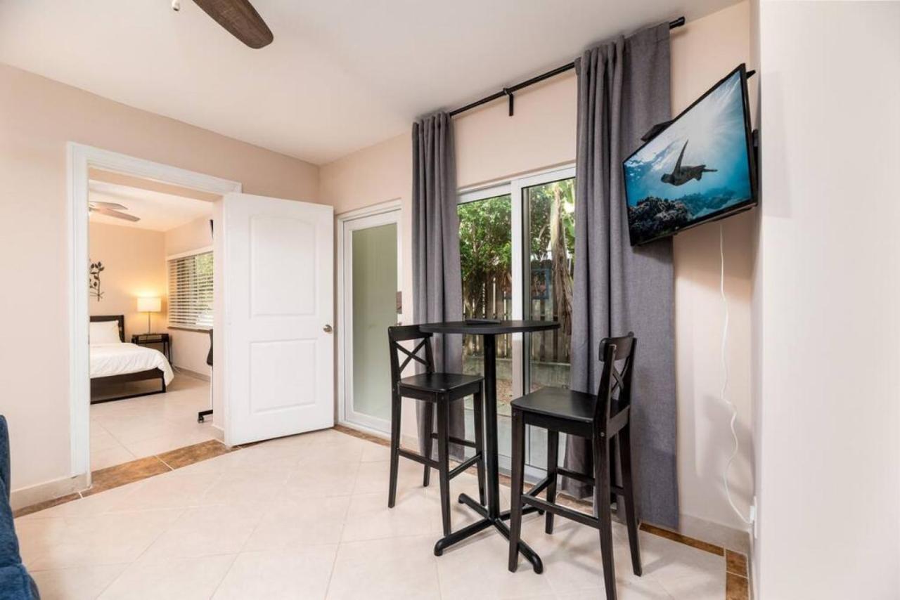Appartamento Ocean Flats 2 - Lauderdale-By-The-Sea Fort Lauderdale Esterno foto